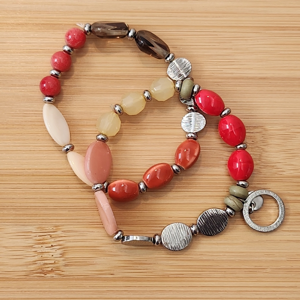 Christopher Banks fashon Elastic beaded bracelet with glass and ceramic beads.